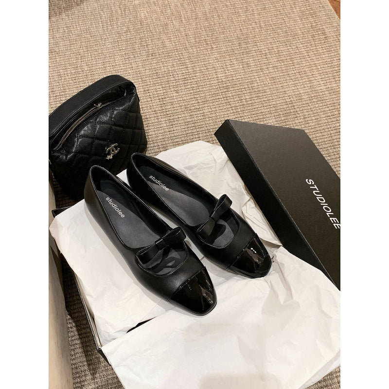 Damen Ballerinas mit dekorativem Schleifenakzent und glänzender Spitze