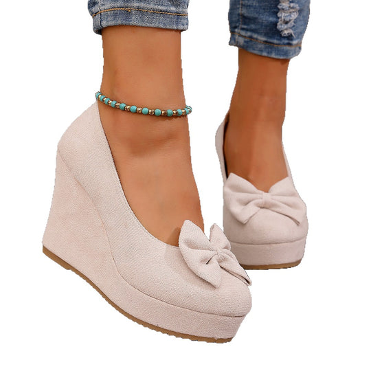 Damen Wedge-Pumps mit dekorativer Schleifen-Applikation und komfortablem Fußbett R&B
