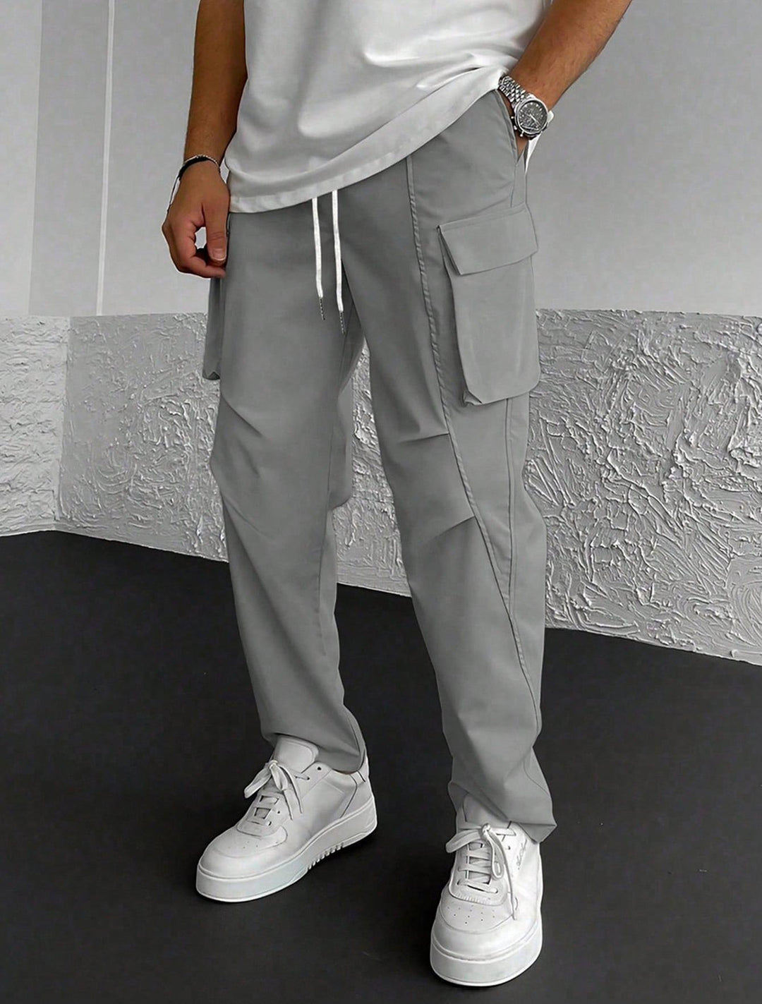 Herren Cargo-Hose mit multifunktionalen Taschen und elastischem Bund R&B