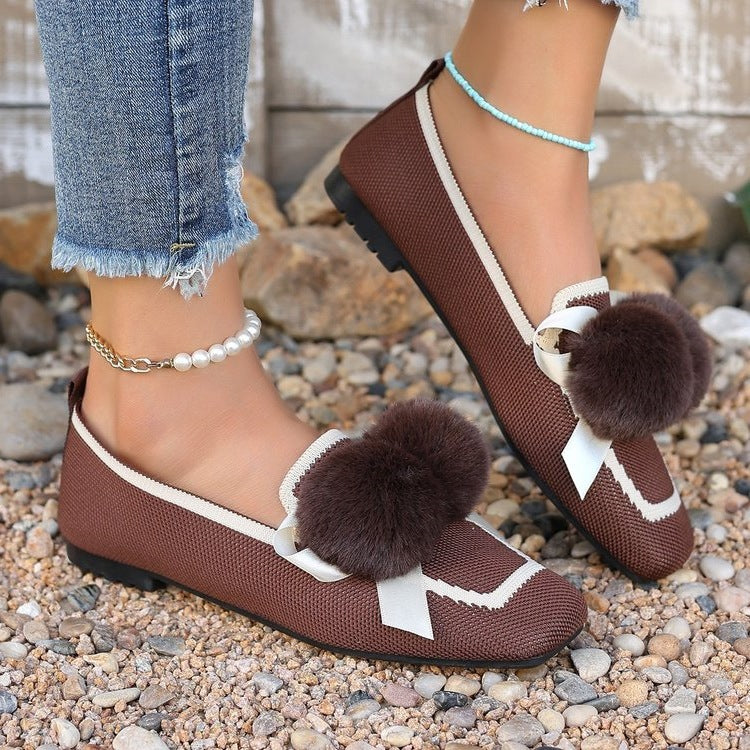 Damen Flauscher Pantoletten mit eleganten Pom-Pom-Applikationen R&B