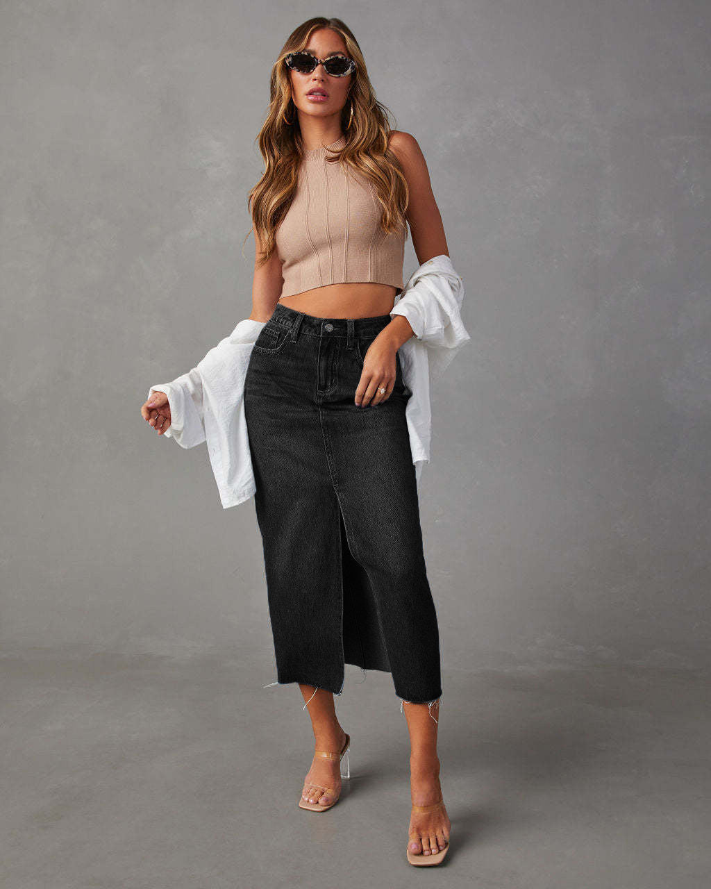 Damen Lässiger Denim Rock mit seitlichem Schlitz und fransigem Saum R&B