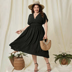 Damen Maxikleid mit elegantem Wickeldesign und fließendem Saum R&B