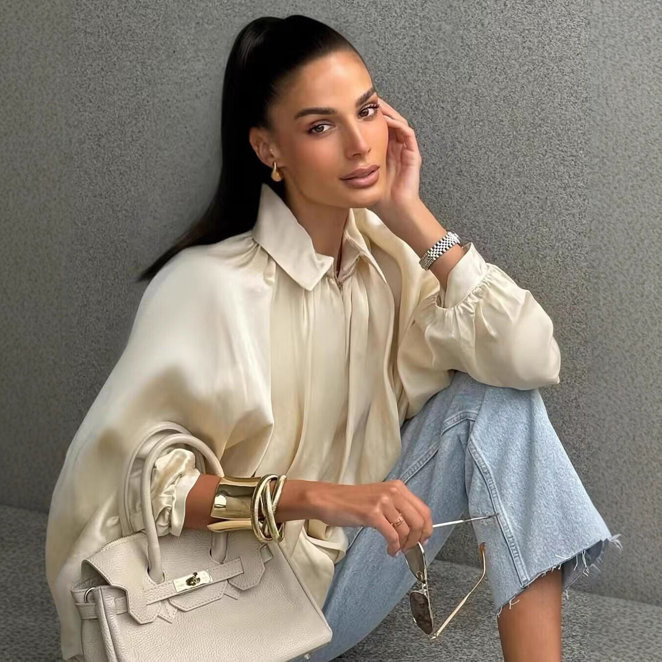 Damen Oversize Satinjacke mit Reißverschluss und elastischem Bündchen R&B