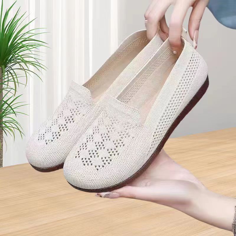 Damen atmungsaktive Slipper mit elastischem Einsatz und dekorativer Häkelstruktur R&B