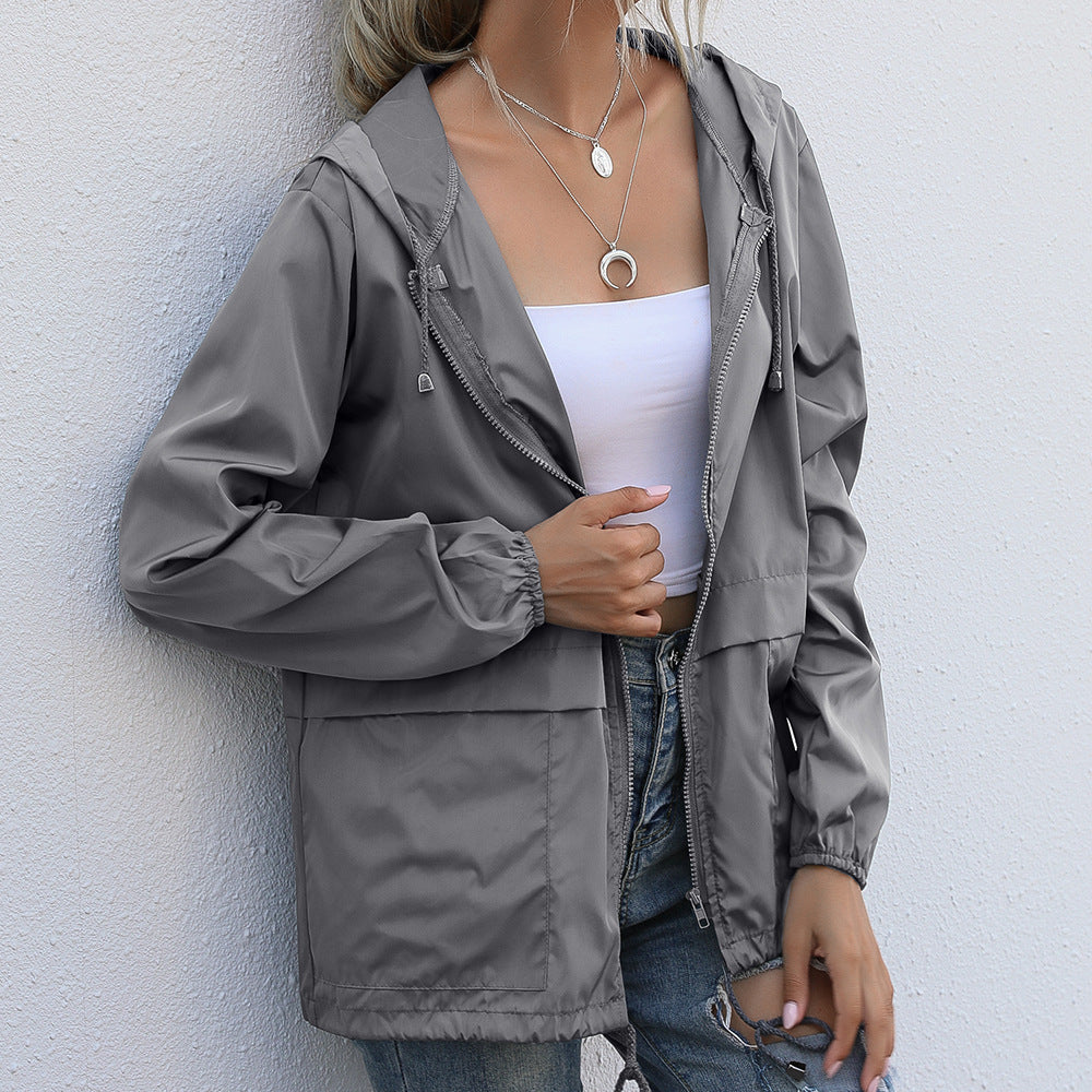 Damen Freizeitjacke mit verstellbarem Kordelzug und leichtem Material R&B