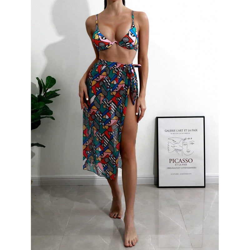 Damen Bikini-Set mit modischem Wickelrock und buntem Grafikdruck R&B