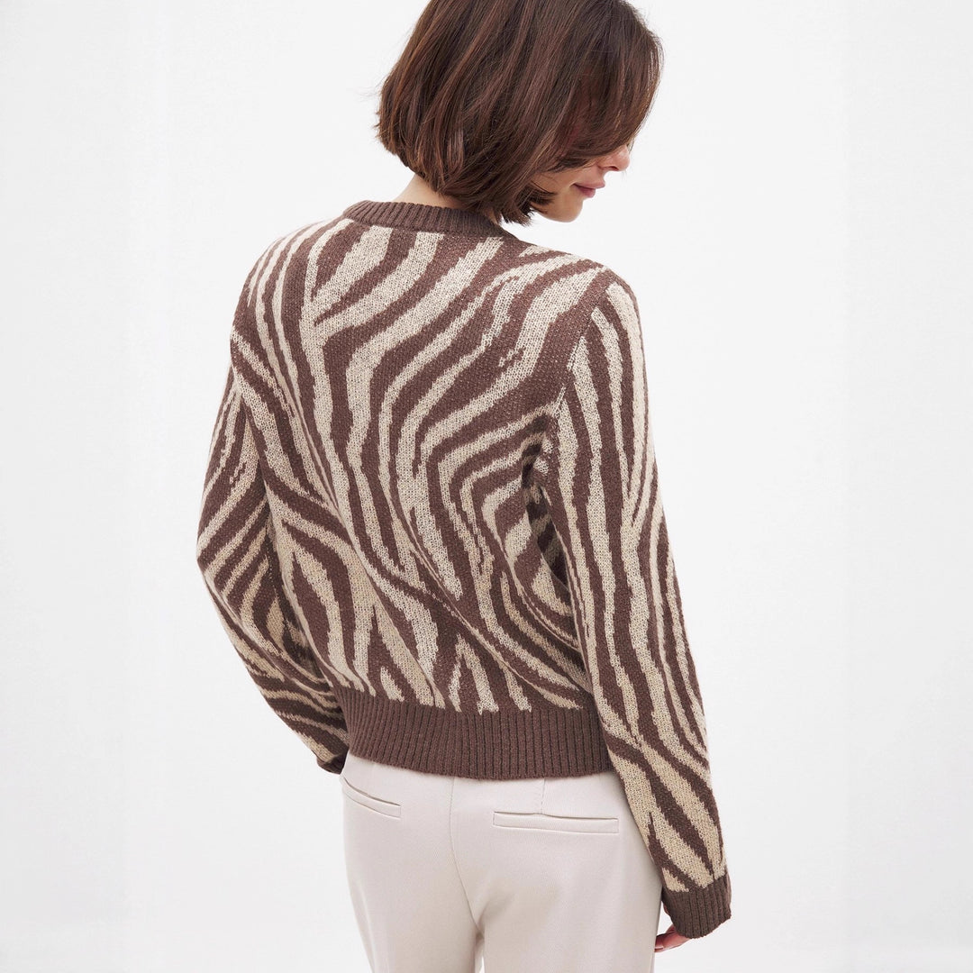 Damen Strickjacke mit elegantem Zebradesign und Knopfdetails R&B