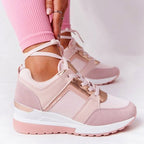 Damen Sportliche Sneakers mit luftiger Perforation und komfortabler Dämpfung R&B