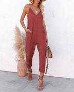 Damen lässiger Jumpsuit mit tiefem V-Ausschnitt und praktischen Seitentaschen R&B