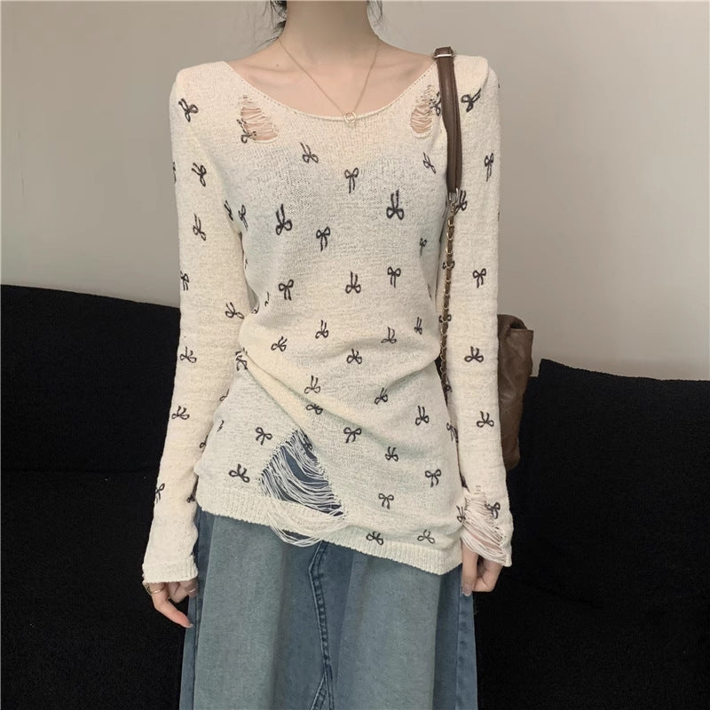 Damen Langarmshirt mit modischen Rissen und verspieltem Motiv R&B