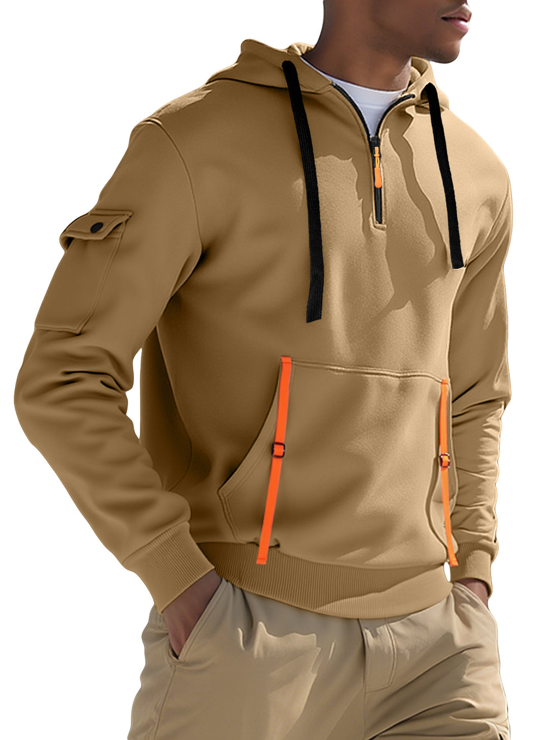 Herren nan urbaner Tech-Kapuzen-Halbzippullover mit Utility-Ärmeltasche, Kängurutasche und verstellbaren Zipper-Bändern R&B