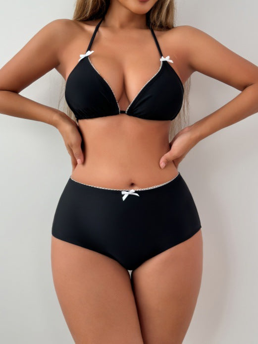 Damen Hochgeschnittener Bikini mit feinen Details R&B