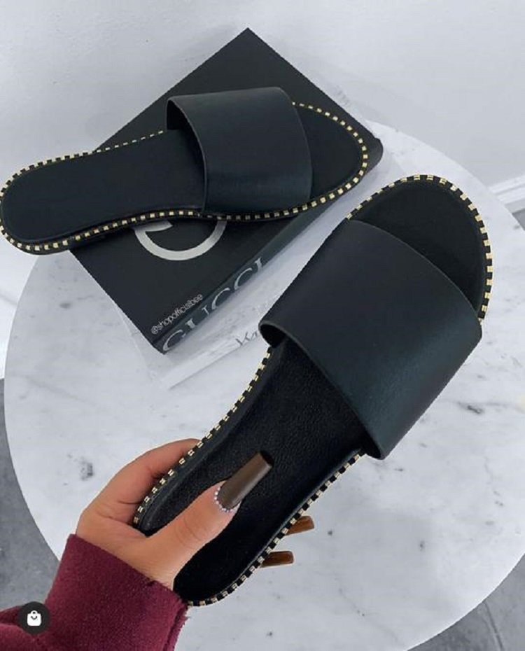 Damen Komfortable Slides mit eleganter Kettenverzierung R&B