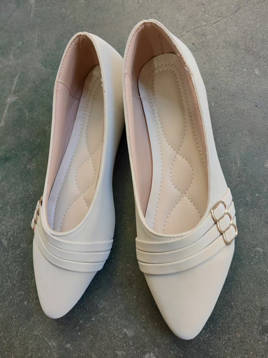 Damen elegante spitze Ballerinas mit dekorativem Schnallen-Design R&B