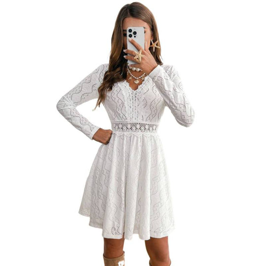 Damen Spitzenkleid mit raffiniertem V-Ausschnitt und eleganten langen Ärmeln R&B
