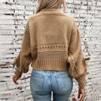 Damen modische Strickjacke mit voluminösen Ärmeln und Zopfmuster