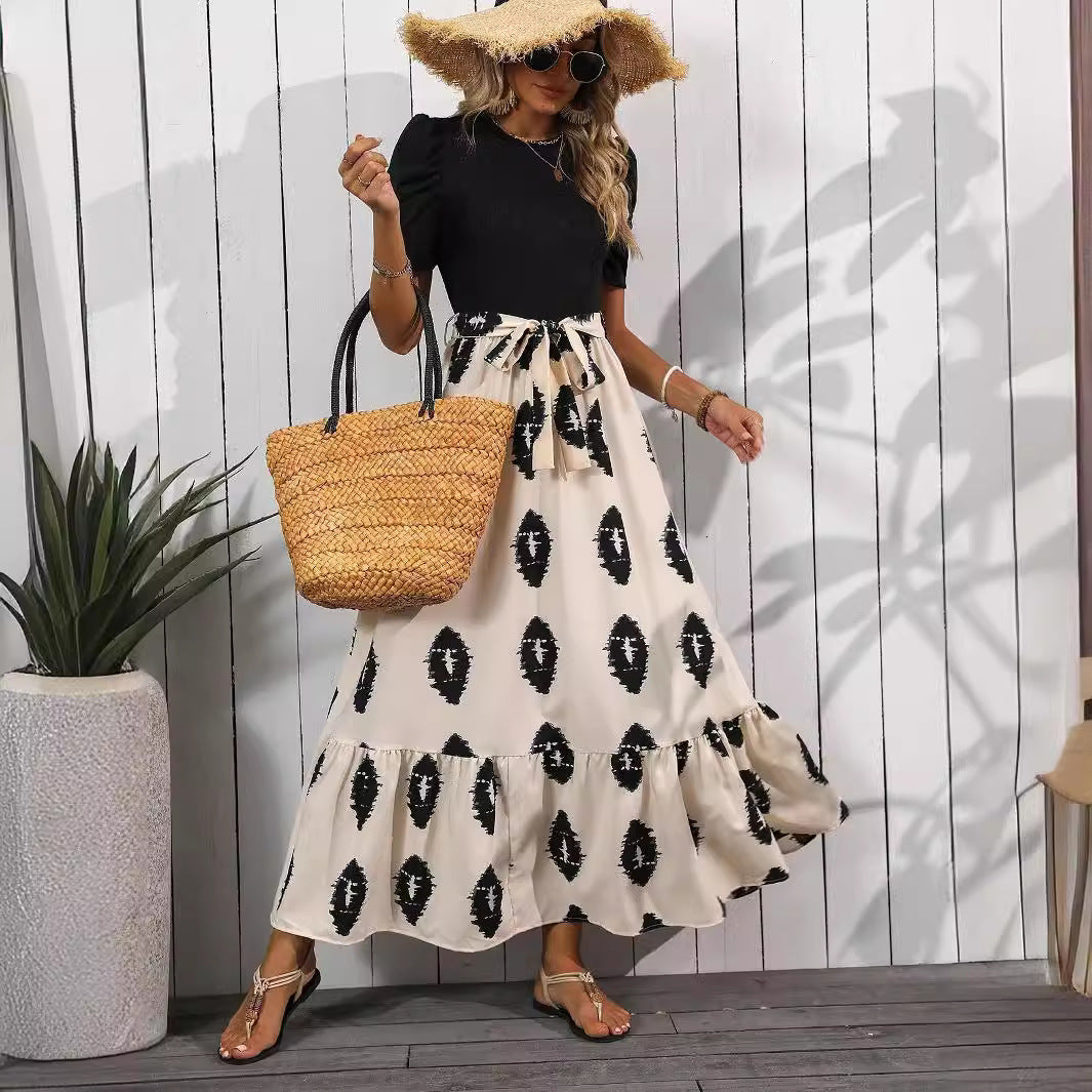 Damen Maxikleid mit voluminösem Rock und tailliertem Oberteil R&B