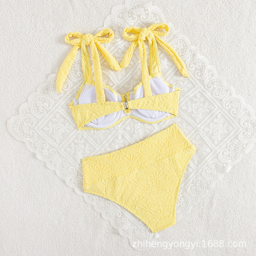 Damen Hochgeschnittener Bikini mit verspieltem Bindungssystem R&B