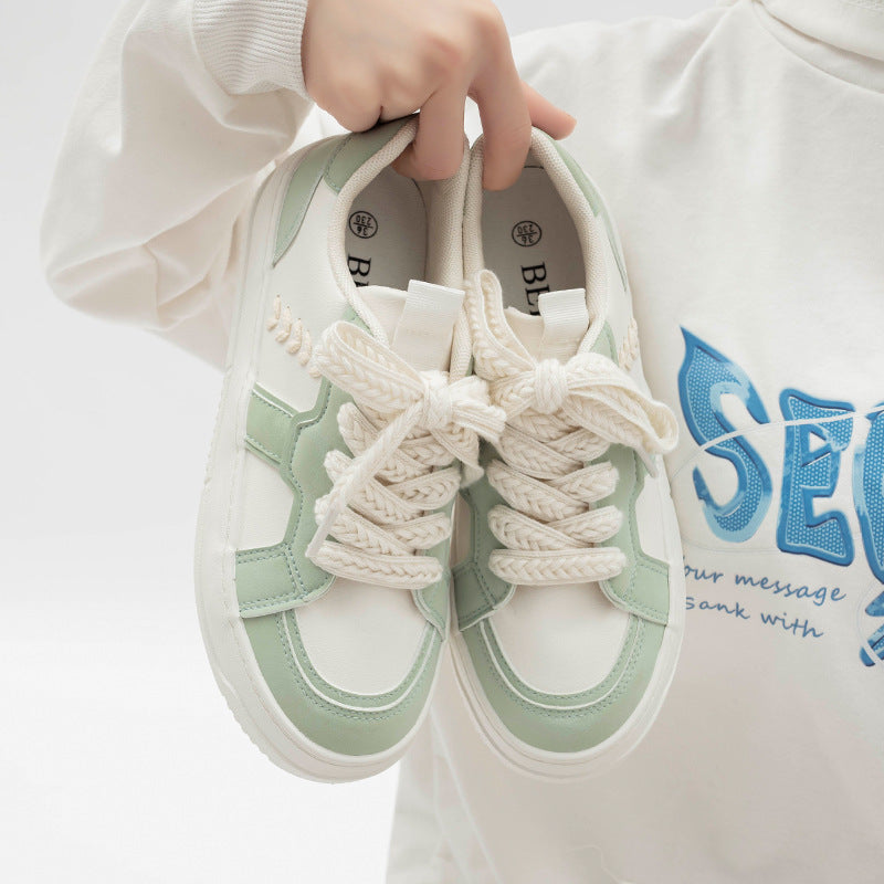 Damen Sneakers mit innovativem Schnürsystem und sportlichem Design
