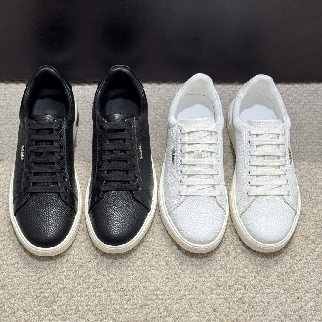 Damen Sportliche Premium Sneakers mit strukturiertem Obermaterial und komfortabler Dämpfung R&B