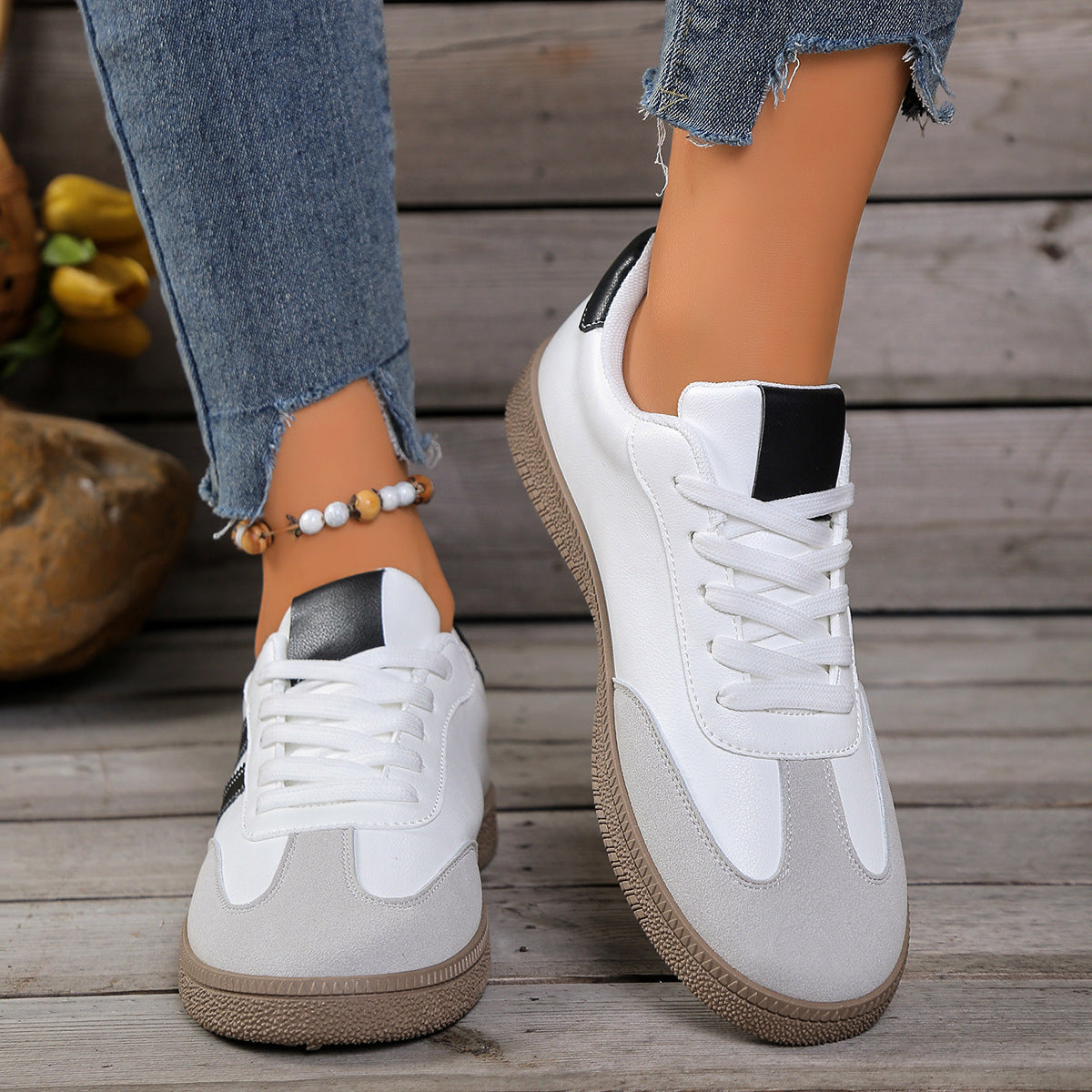 Damen Sportliche Sneakers mit eleganten Metallic-Details R&B