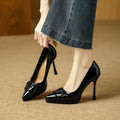 Damen Hochglanz Pumps mit dekorativem Schleifenakzent