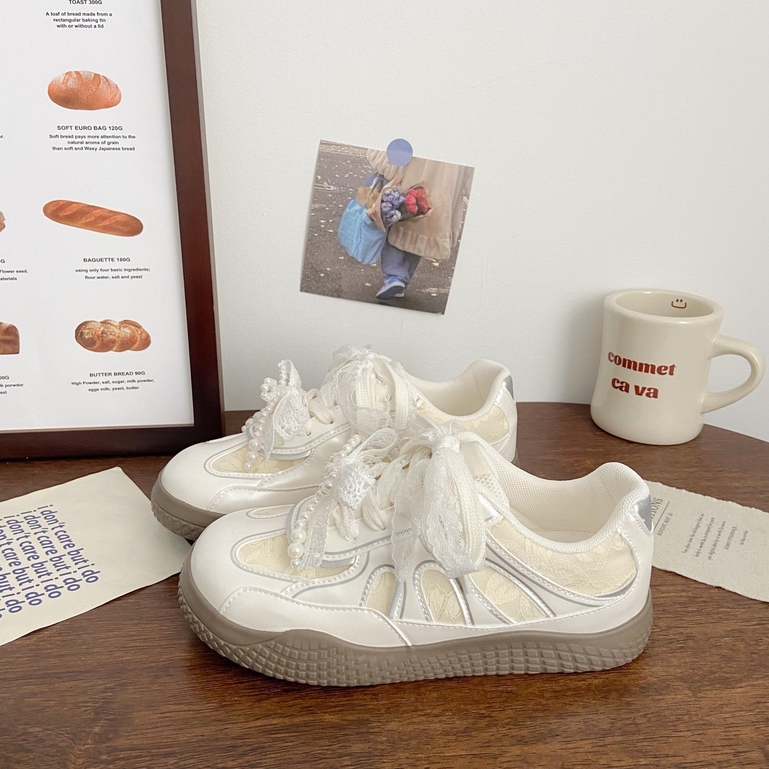 Damen modische Sneaker mit einzigartigen Schnürdetails R&B