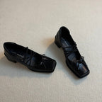 Damen Ballerinas mit dekorativen Schleifen und hochwertiger Metallic-Oberfläche