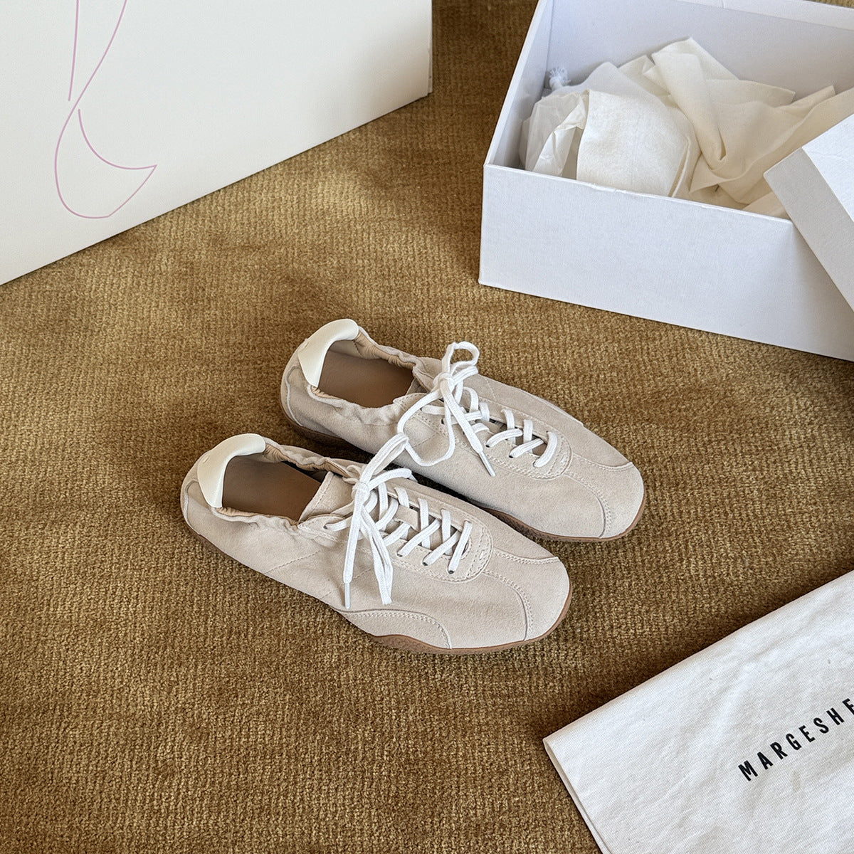 Damen Bequeme Sneakers aus hochwertigem Wildleder mit atmungsaktiver Innensohle R&B