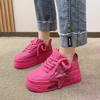Damen Sportliche Plateausneaker mit einzigartiger Sternapplikation