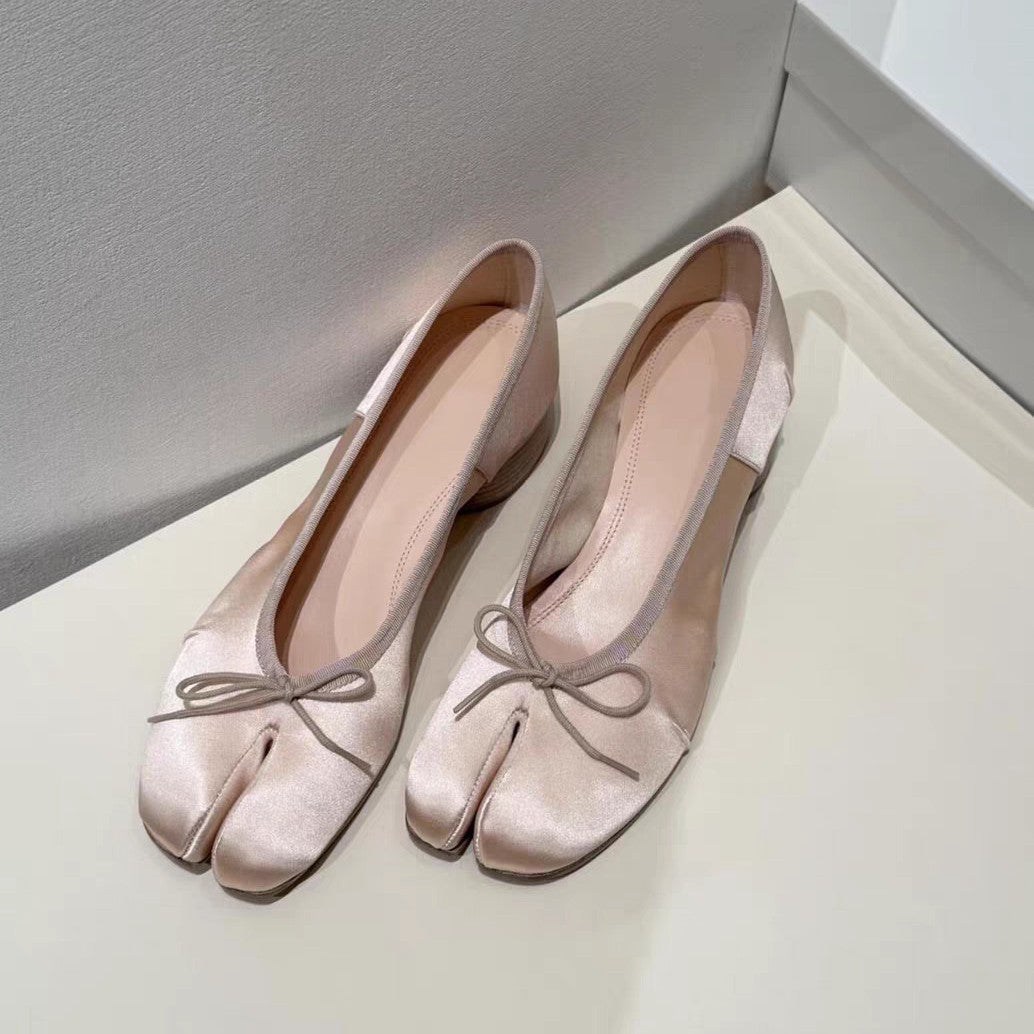 Damen Ballerinas mit raffiniertem Schnürdetail und bequemer Innensohle R&B