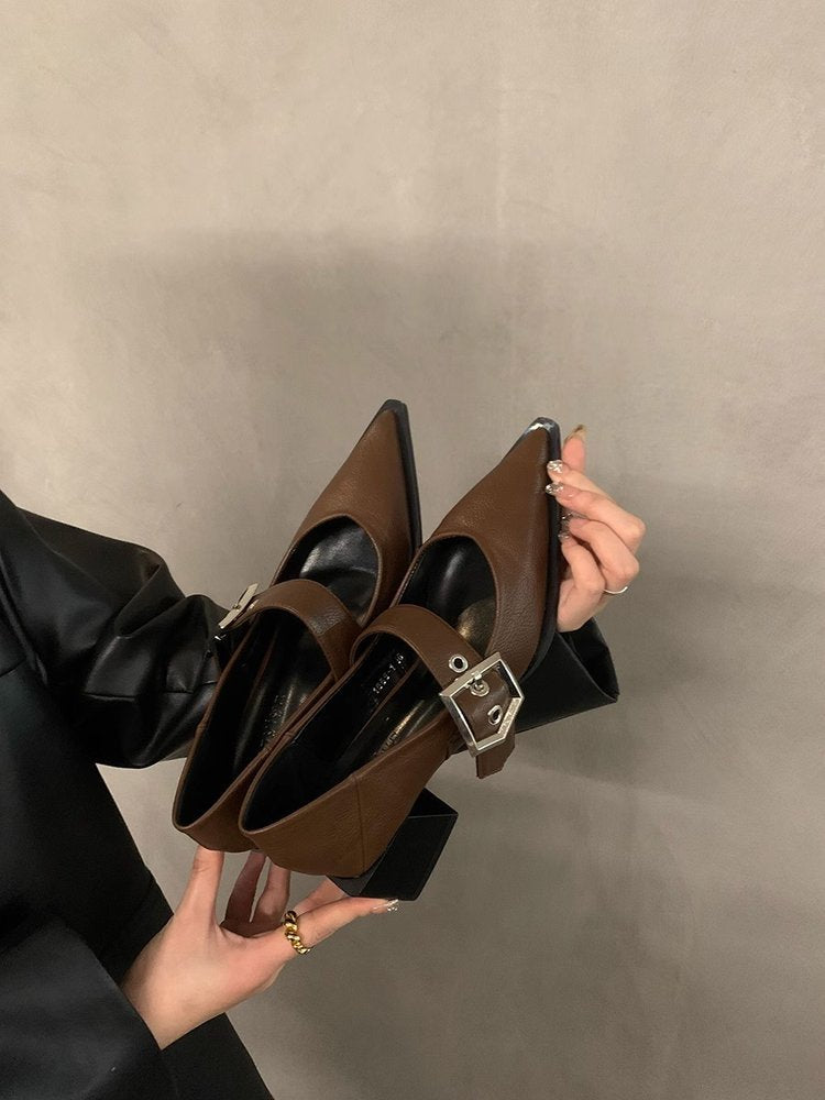 Damen elegante Ballerina-Pumps mit modischem Riemchen und stilvollem Blockabsatz R&B