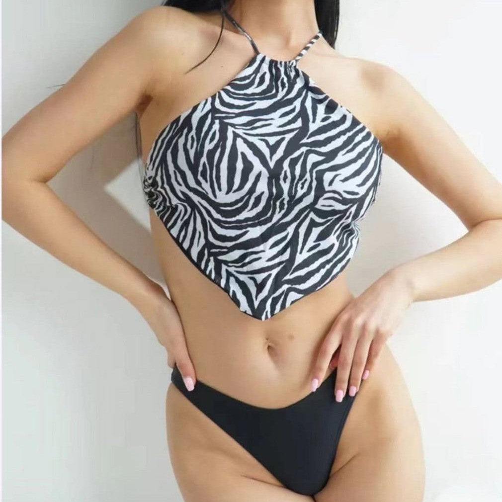 Damen Triangel-Bikini mit modischem Halterneck und eleganter Schnürung R&B