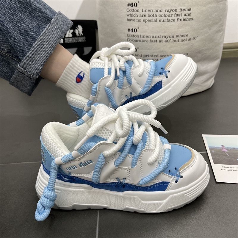 Damen Sportliche Chunky-Sneaker mit innovativem Schnürsystem und rutschfester Sohle R&B