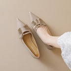 Damen elegante Pointed Ballerinas mit Rüschendetail