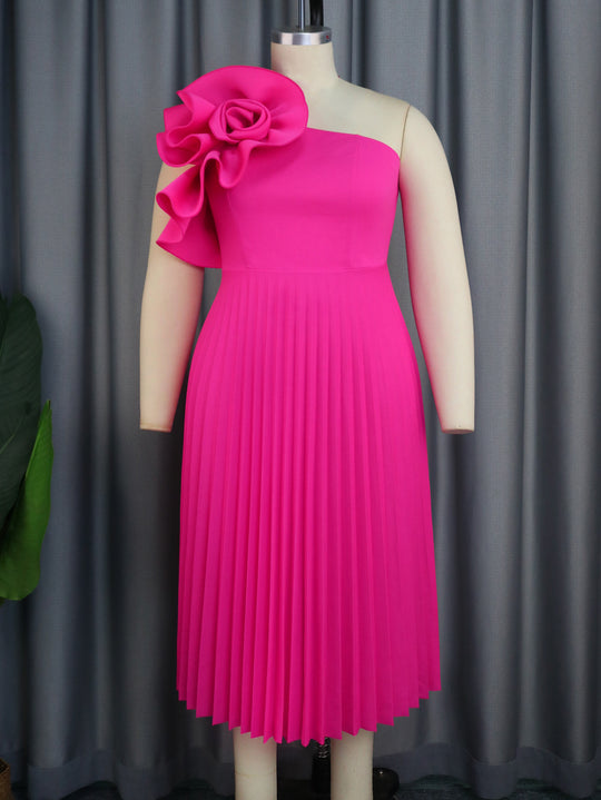 Damen Faltenrock Abendkleid mit asymmetrischem Schnitt und dekorativer Blütenapplikation R&B