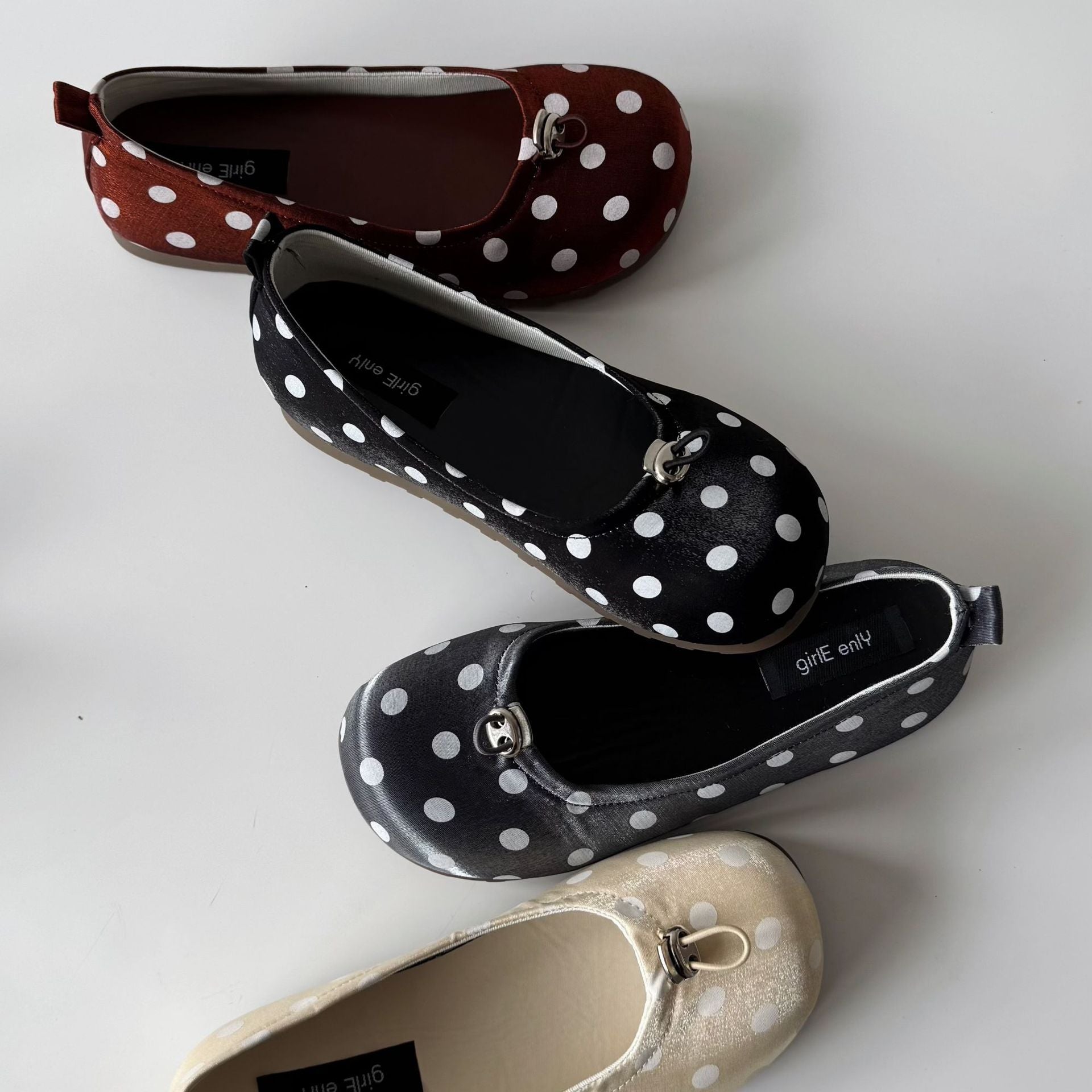 Damen Ballerinas mit elegantem Punktedesign und komfortablem Fußbett R&B