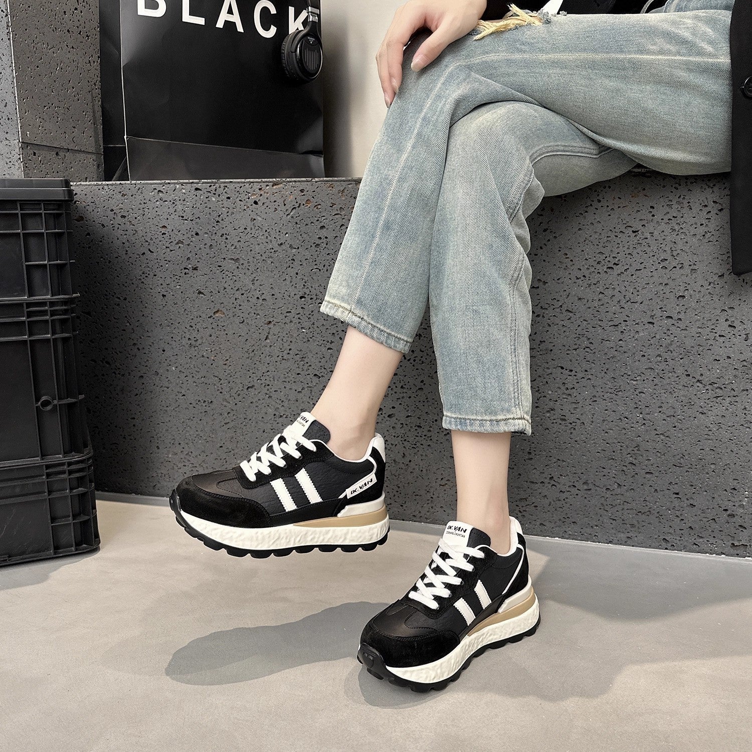 Damen Sportliche Chunky Sneakers mit hochwertigem Obermaterial und dämpfender Sohle R&B