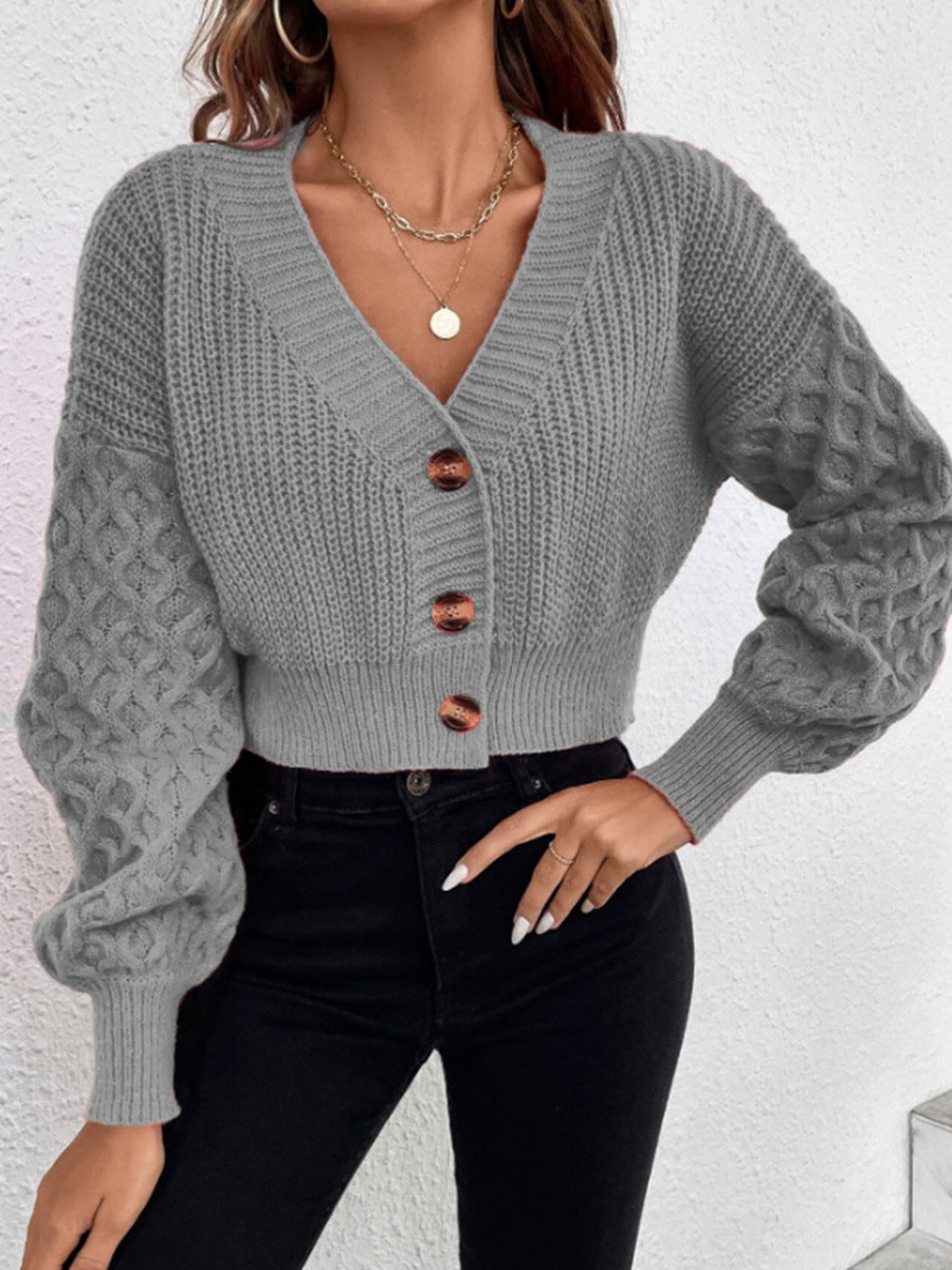 Damen Strickjacke mit Kabelmuster und formschönem Design R&B