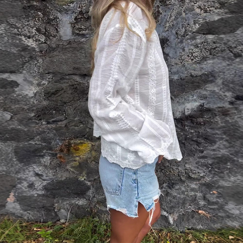 Damen nan bestickte Hemdbluse mit floraler Ajour-Stickerei, Perlmuttknopfleiste und legerer Oversize-Passform R&B
