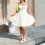 Damen Sommerliches Blütenmuster-Kleid mit Taillenband und Spitzenelementen R&B