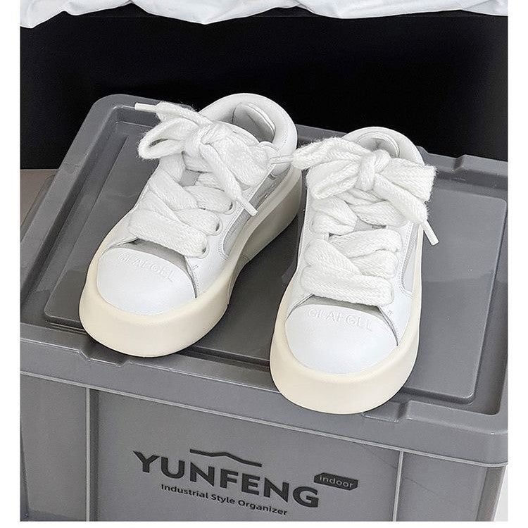Damen modische Sneaker mit dämpfender Plateau-Sohle und stylischen Akzenten
