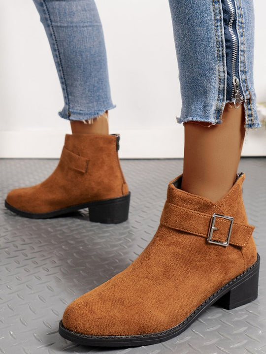 Damen Stiefeletten mit modischem Schnallen-Detail und komfortablem Blockabsatz R&B