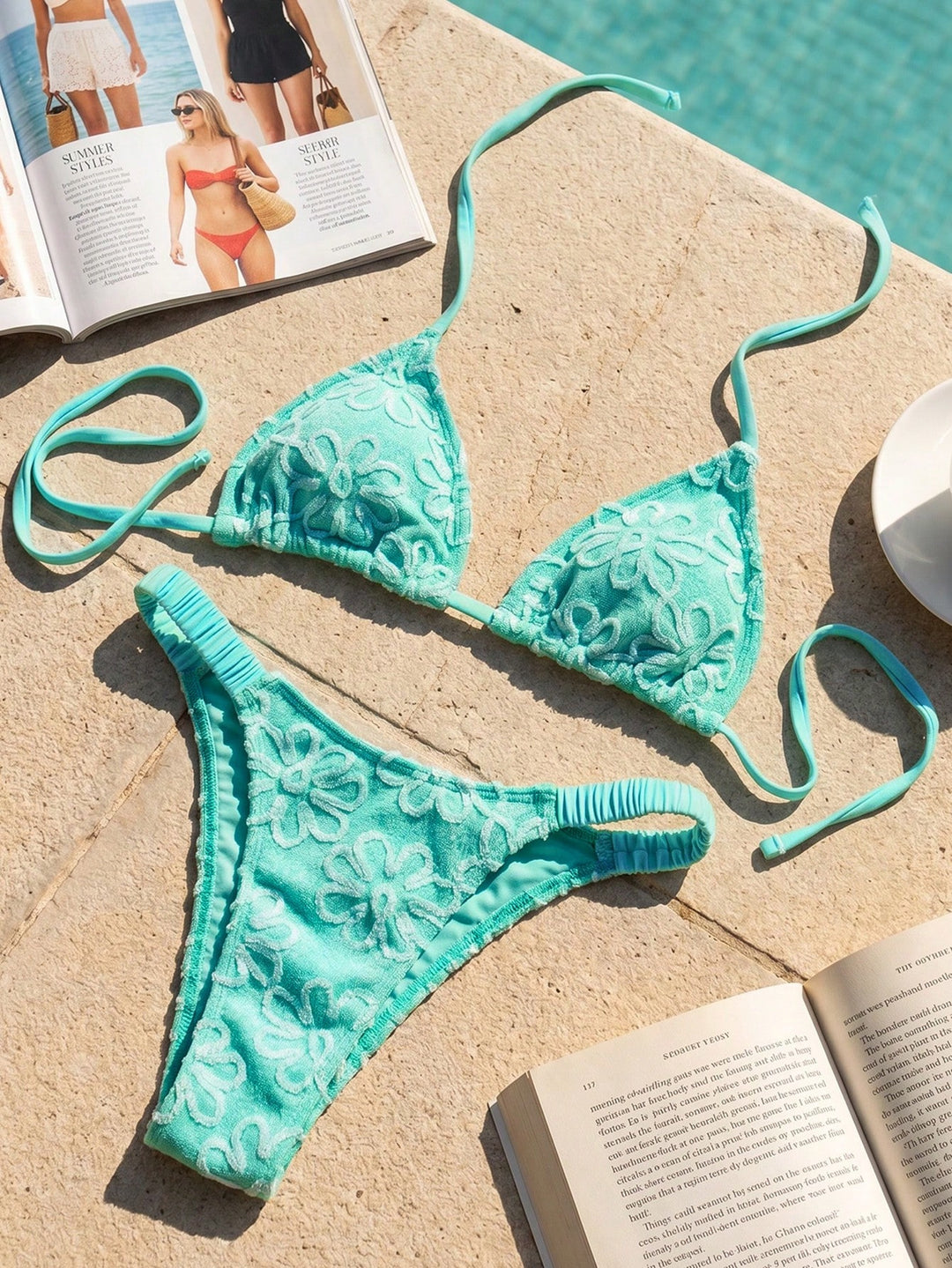 Damen Triangel-Bikini mit blumenförmigen Stickereien R&B