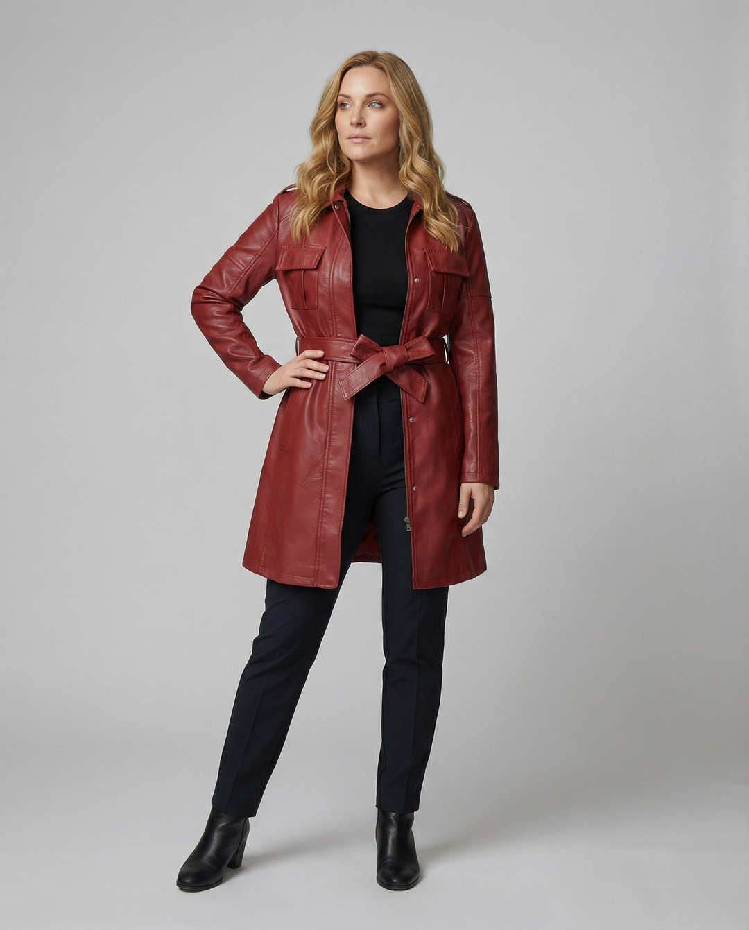 Übergangsjacke Damen schwarz elegant aus Kunstleder