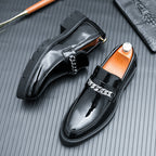 Damen Elegante und stilvolle Mokassins mit Ketten-Detail R&B