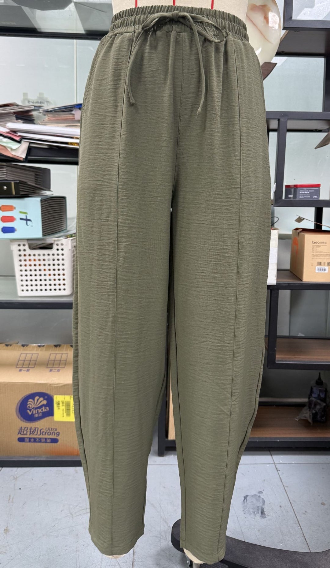 R&B | Locker lässige Neun-Punkt-Hose mit Kordelzug und elastischer Taille