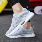 Damen Sportschuhe mit atmungsaktivem Mesh-Obermaterial und dämpfender Sohle