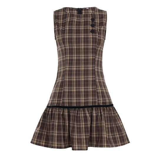 Damen Kleid mit schmeichelndem V-Ausschnitt und verspieltem Rüschensaum R&B