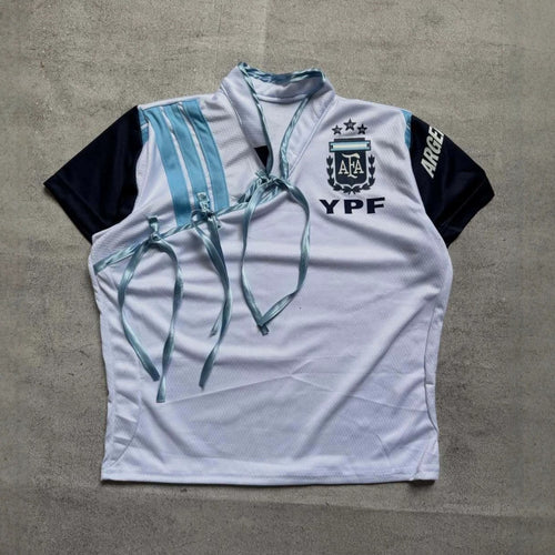 Damen Sport-Trikot mit figurbetontem Schnitt und innovativen Krawatten R&B